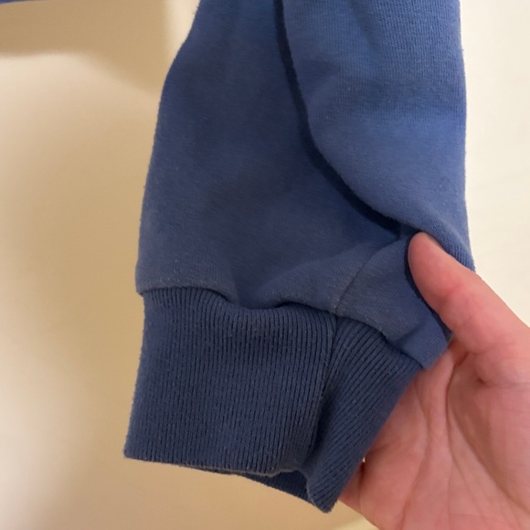 Hollister blue cropped hoodie - Picture 6 of 7